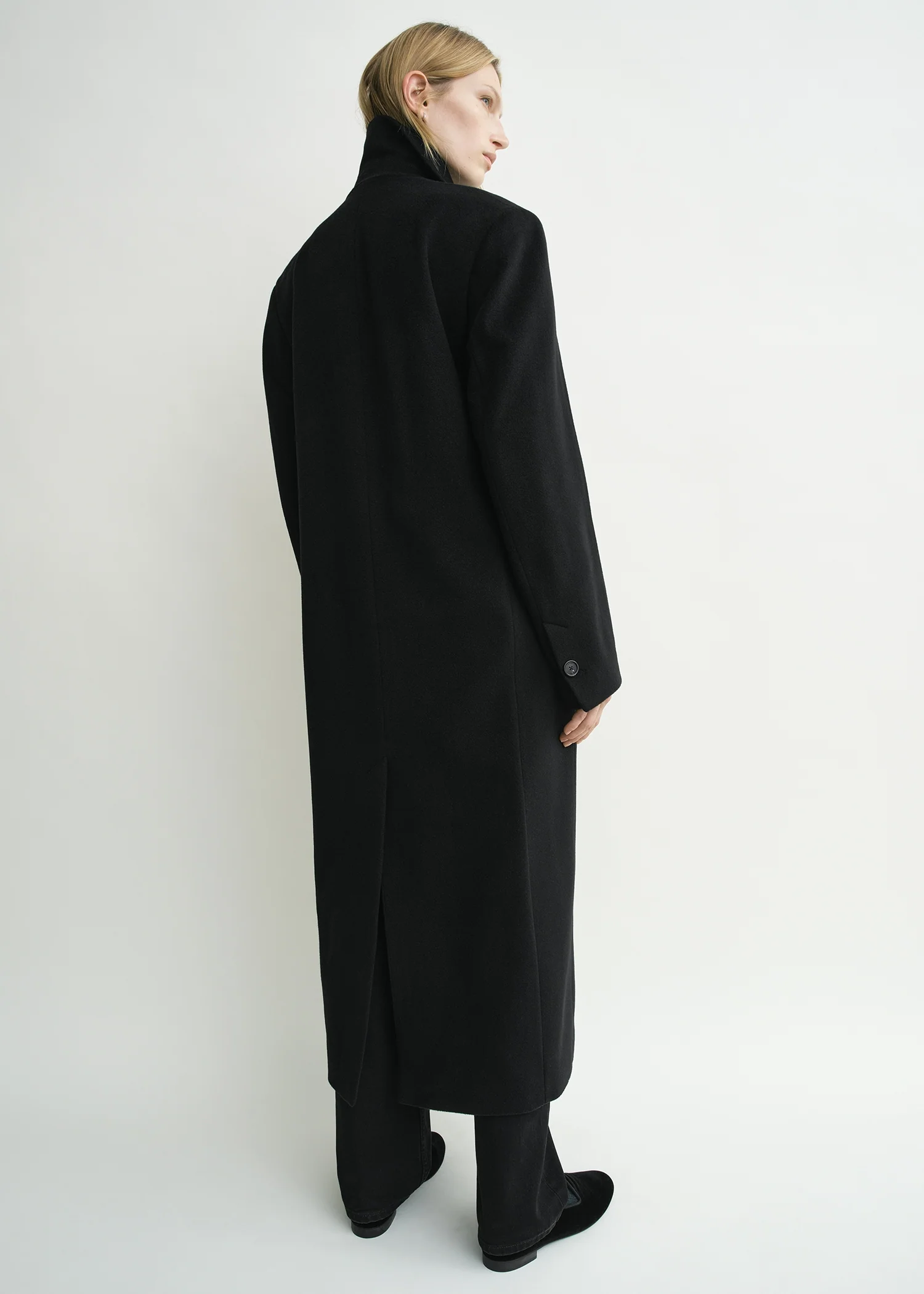 Broad coat black - Image 3
