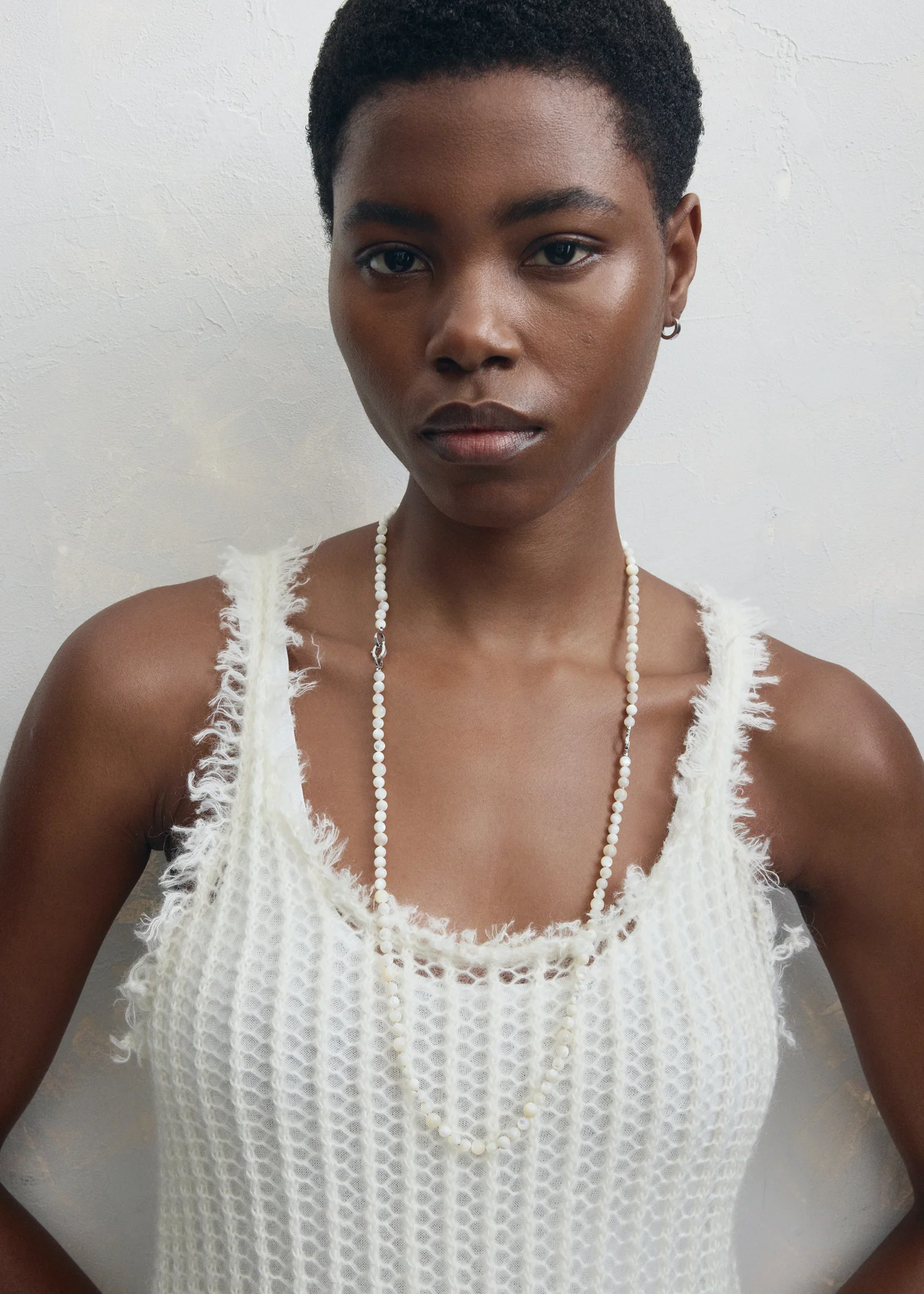 Infinity bead necklace white - Image 2