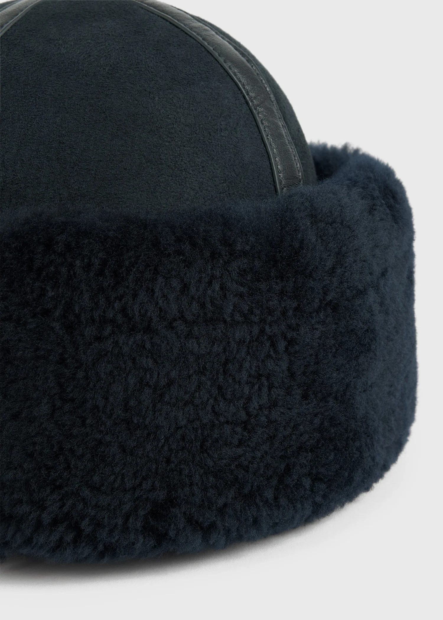 Shearling winter hat navy - Image 4