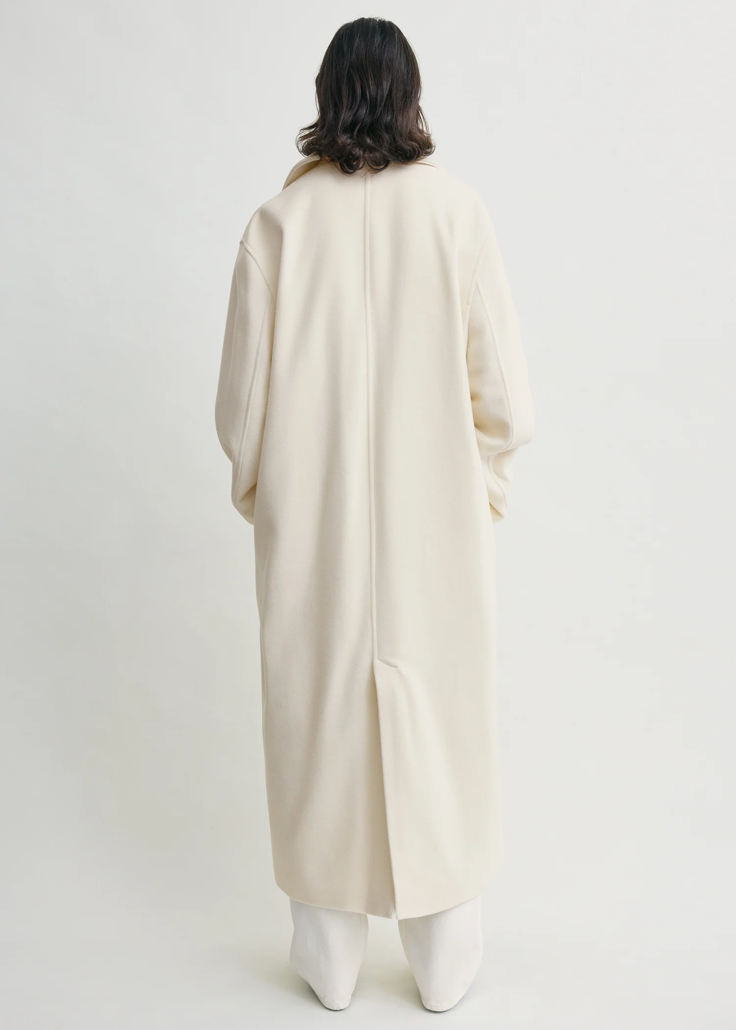 Shield coat ecru - Image 3